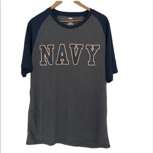 Men’s NAVY performance material tee